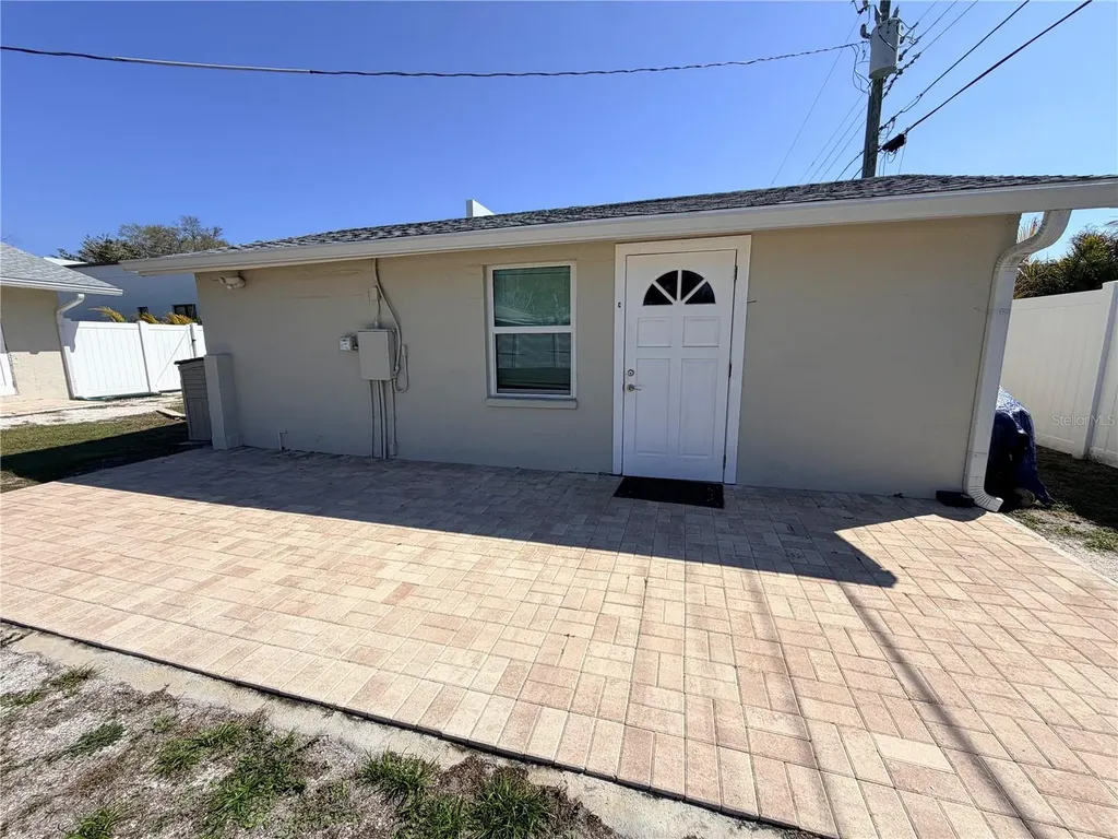 2216 Webber Street Sarasota FL 34239