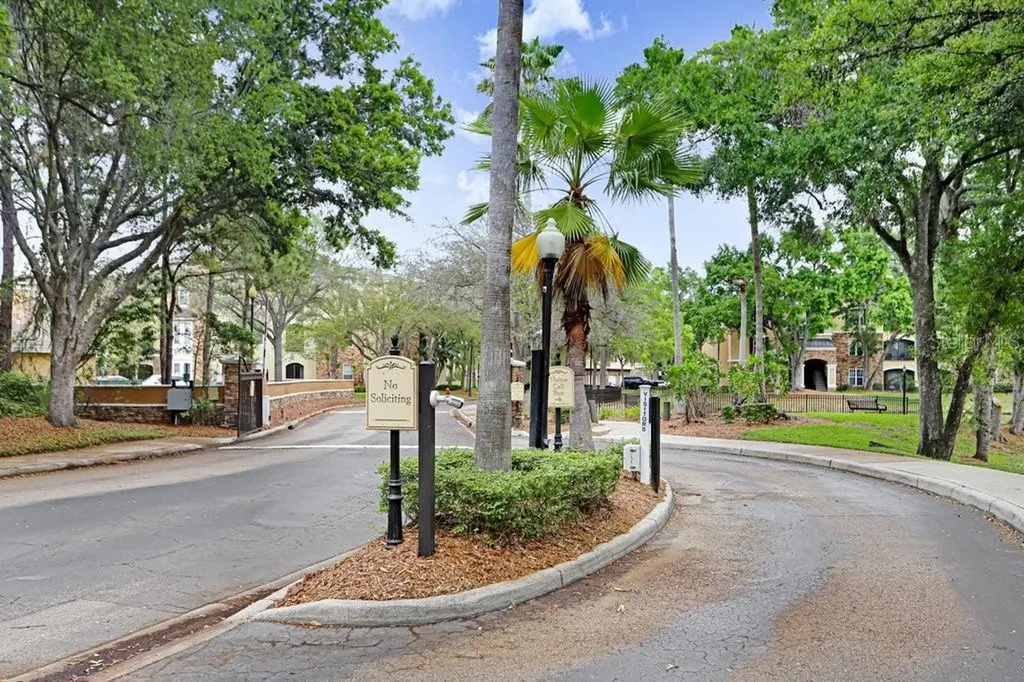 2407 Courtney Meadows Court Tampa FL 33619