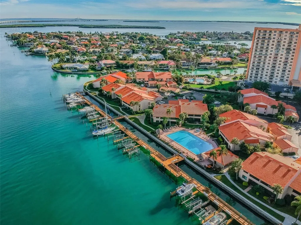 4800 Brittany Drive S St Petersburg FL 33715