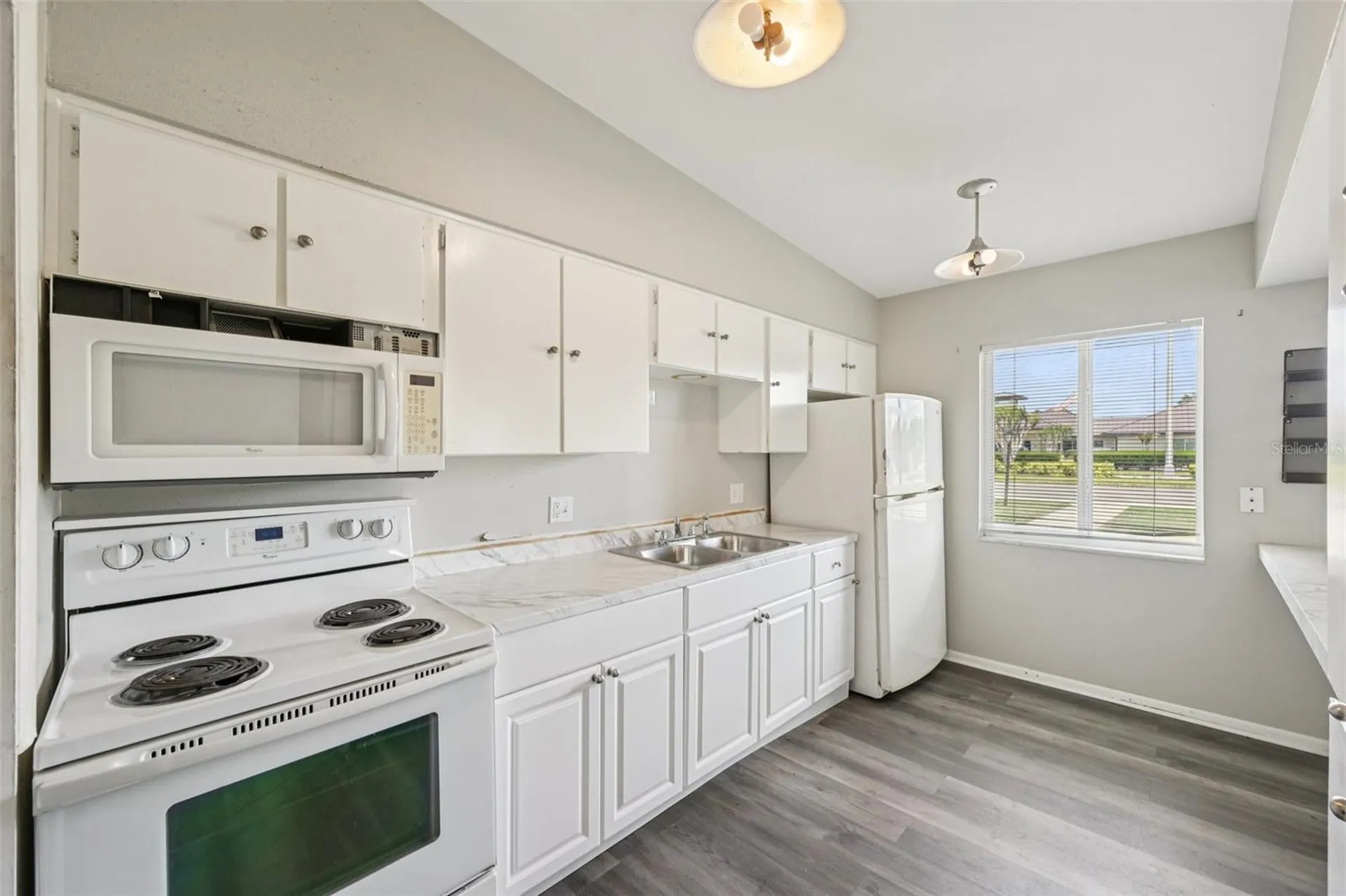 1010 N Pebble Beach Boulevard Sun City Center FL 33573
