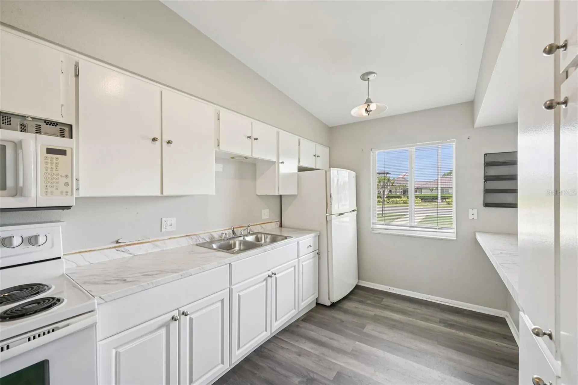 1010 N Pebble Beach Boulevard Sun City Center FL 33573