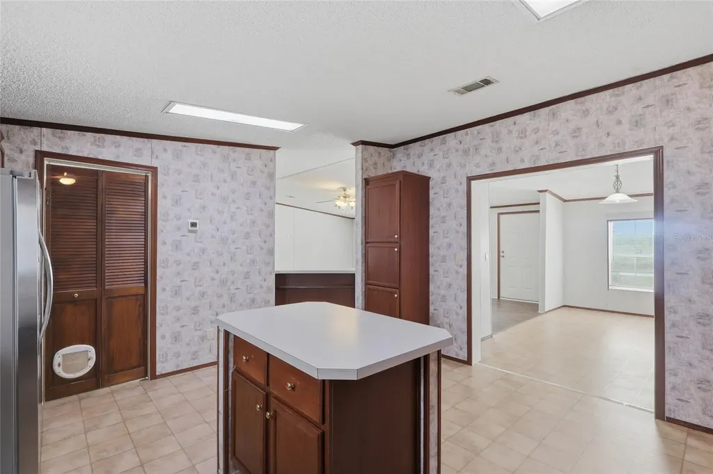 7140 Elwood Road Zephyrhills FL 33540