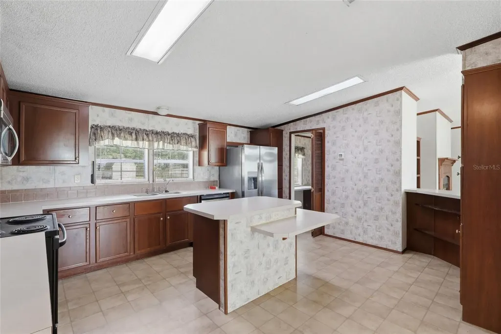 7140 Elwood Road Zephyrhills FL 33540