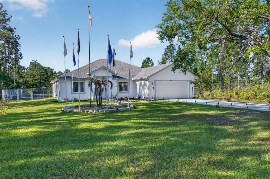 2851 Palm Avenue Indian Lake Estates FL 33855