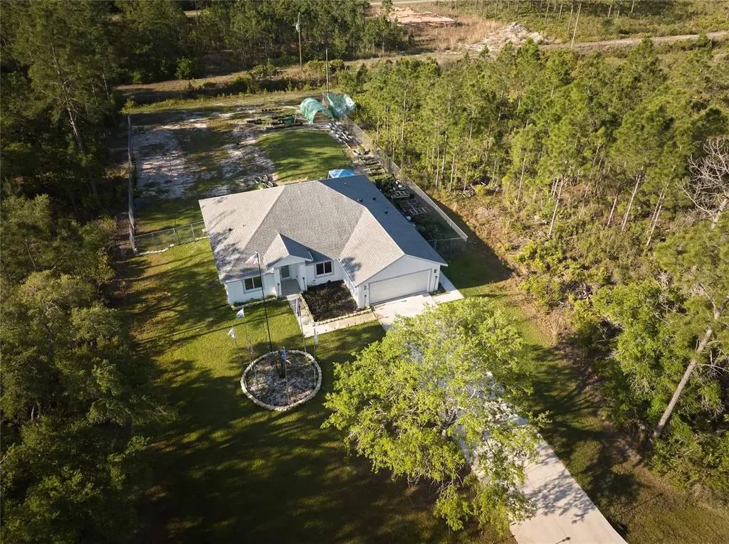 2851 Palm Avenue Indian Lake Estates FL 33855
