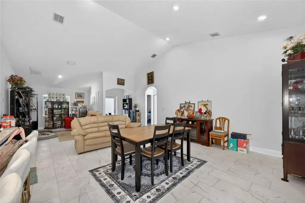 2851 Palm Avenue Indian Lake Estates FL 33855