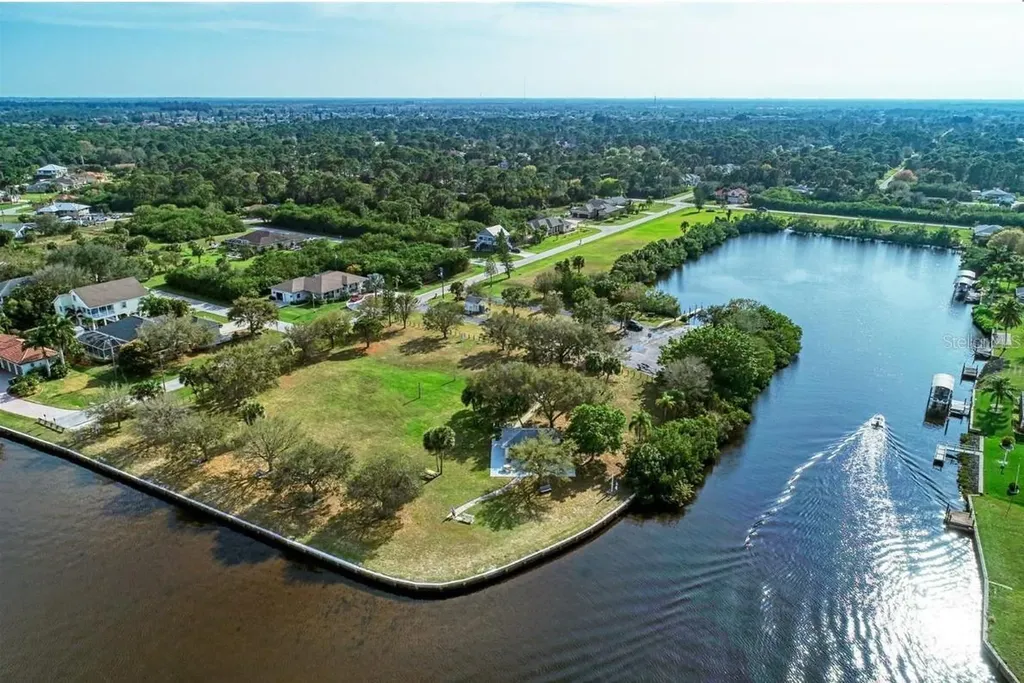 12125 Cochran Avenue Port Charlotte FL 33981