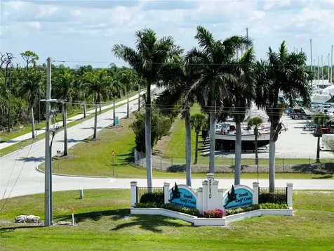 10401 Sunday Drive Port Charlotte FL 33981