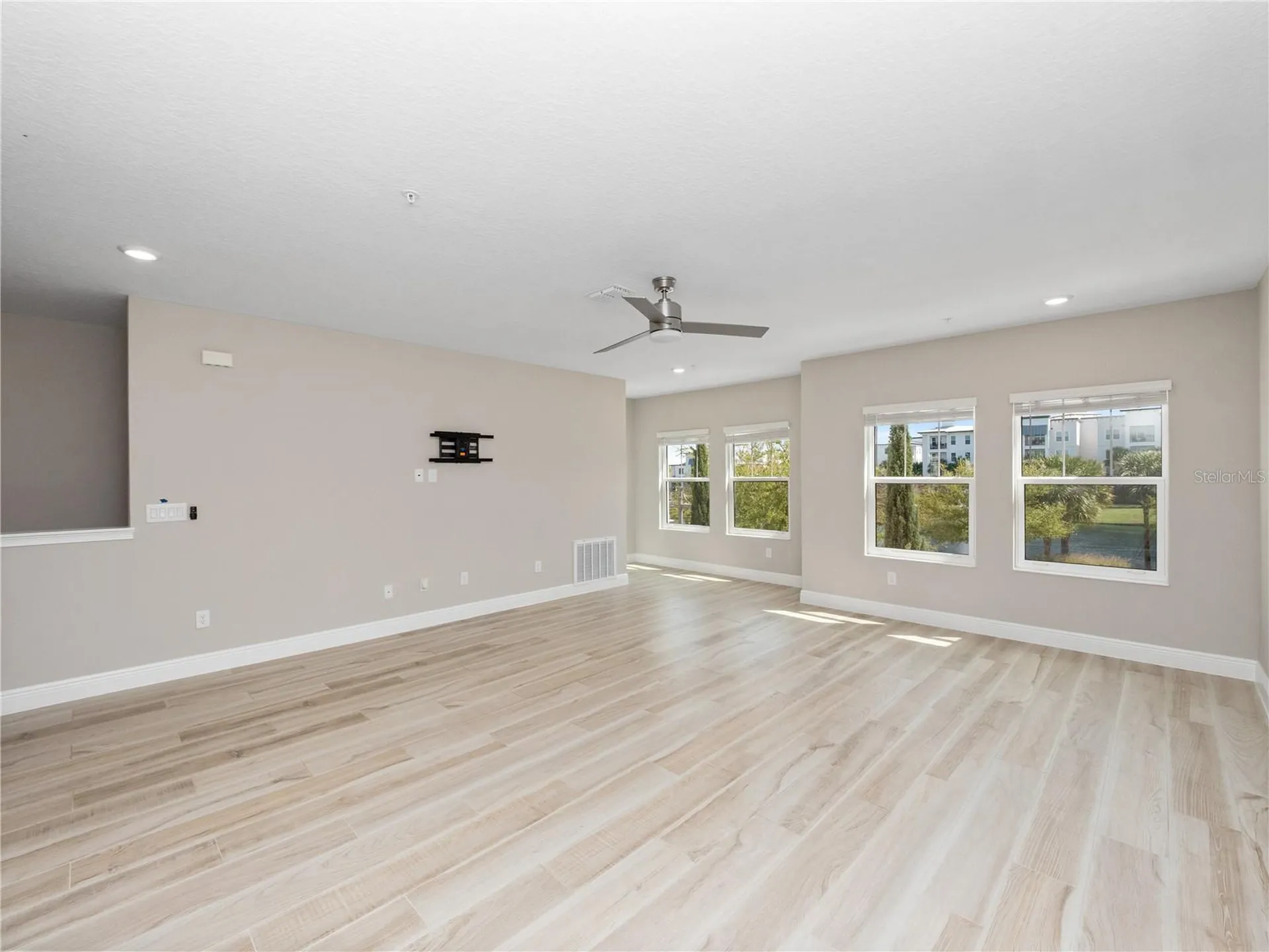 5351 Bridge Street Tampa FL 33611