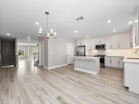 5351 Bridge Street Tampa FL 33611