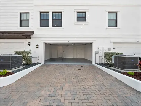 5351 Bridge Street Tampa FL 33611