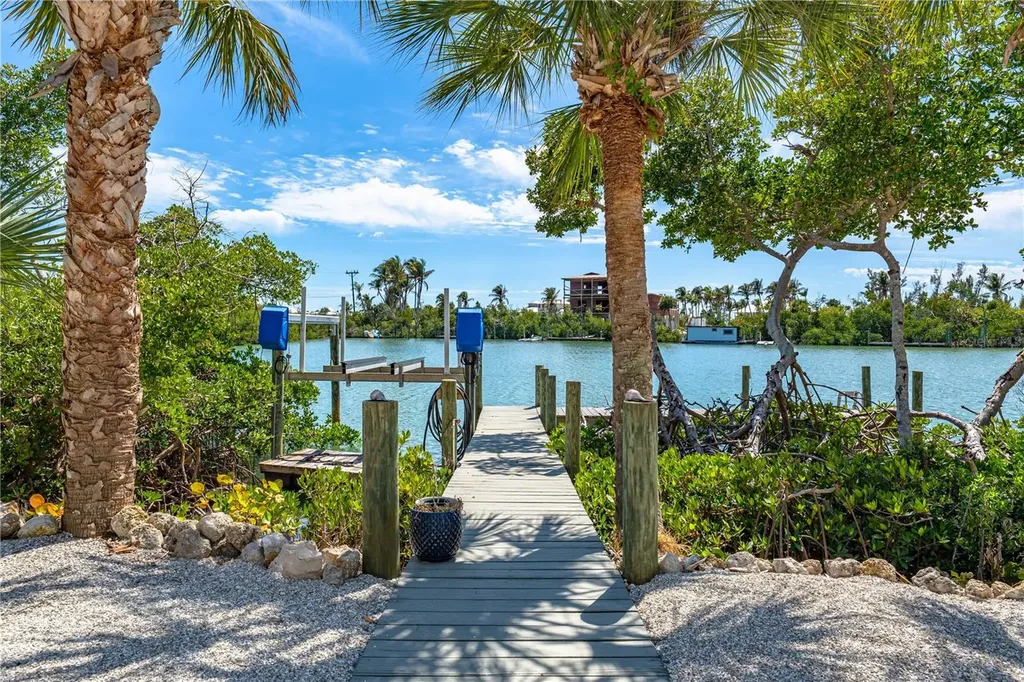 71 N Gulf Boulevard Placida FL 33946