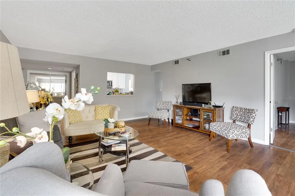 204 Quayside Circle Maitland FL 32751