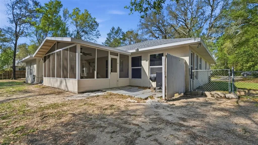 12435 S Canna Point Floral City FL 34436