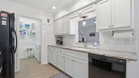 12435 S Canna Point Floral City FL 34436