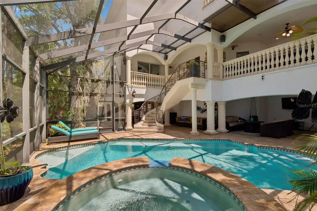 6233 Bayshore Boulevard Tampa FL 33611