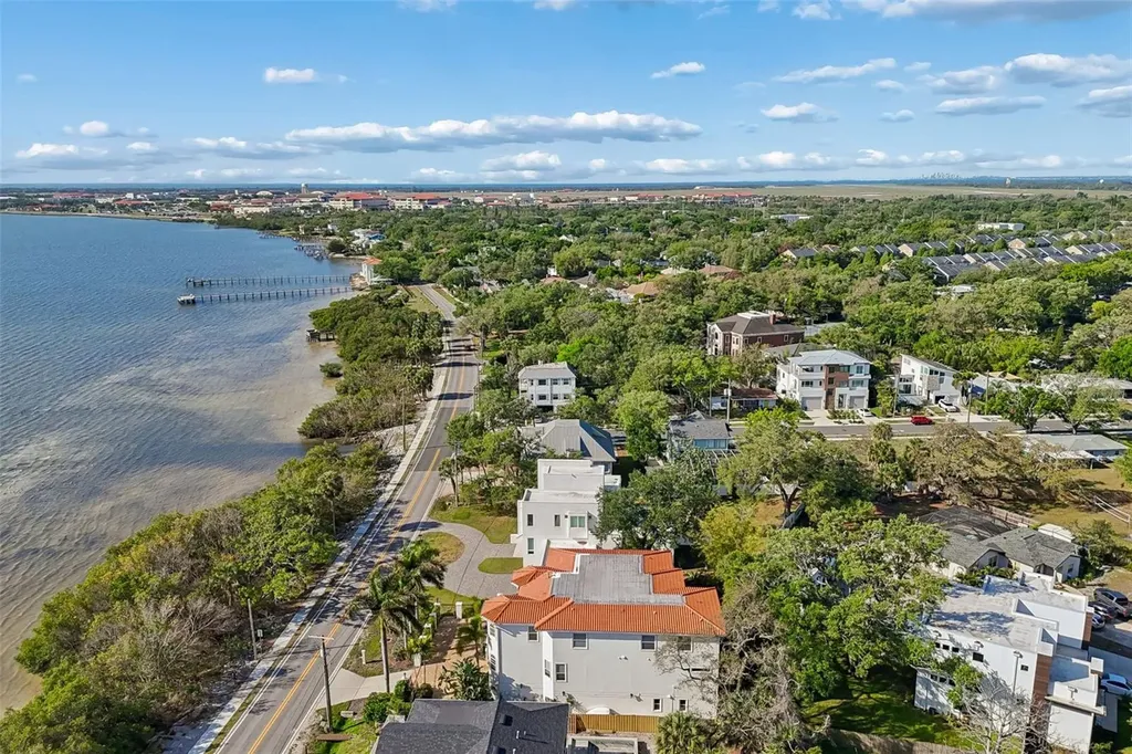 6233 Bayshore Boulevard Tampa FL 33611