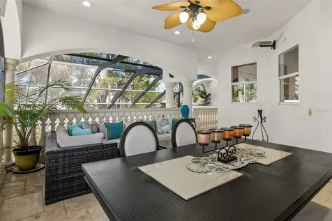 6233 Bayshore Boulevard Tampa FL 33611