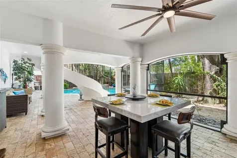 6233 Bayshore Boulevard Tampa FL 33611