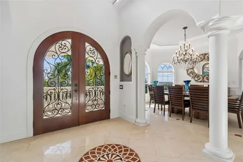 6233 Bayshore Boulevard Tampa FL 33611