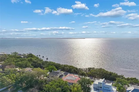 6233 Bayshore Boulevard Tampa FL 33611
