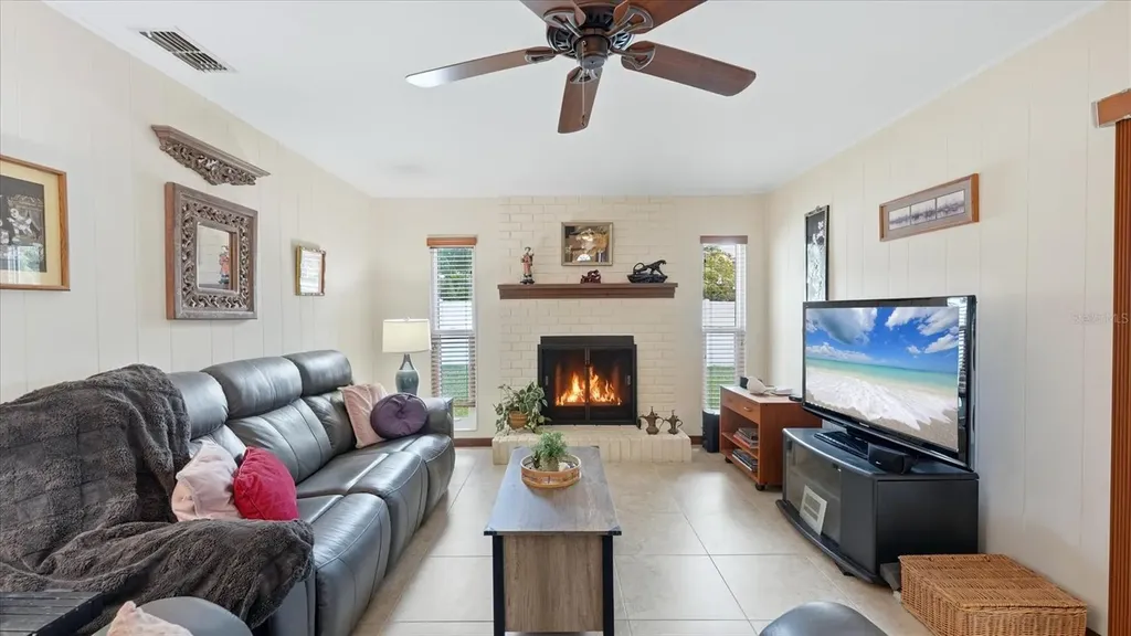 2205 71st Street W Bradenton FL 34209