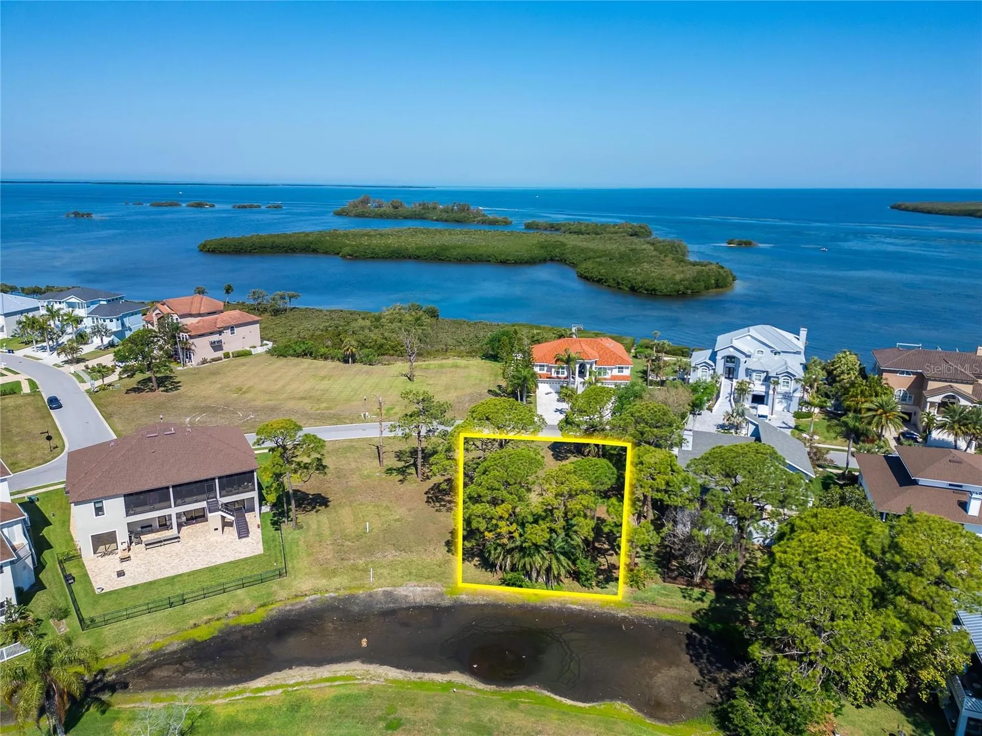 N Pointe Alexis Drive Tarpon Springs FL 34689