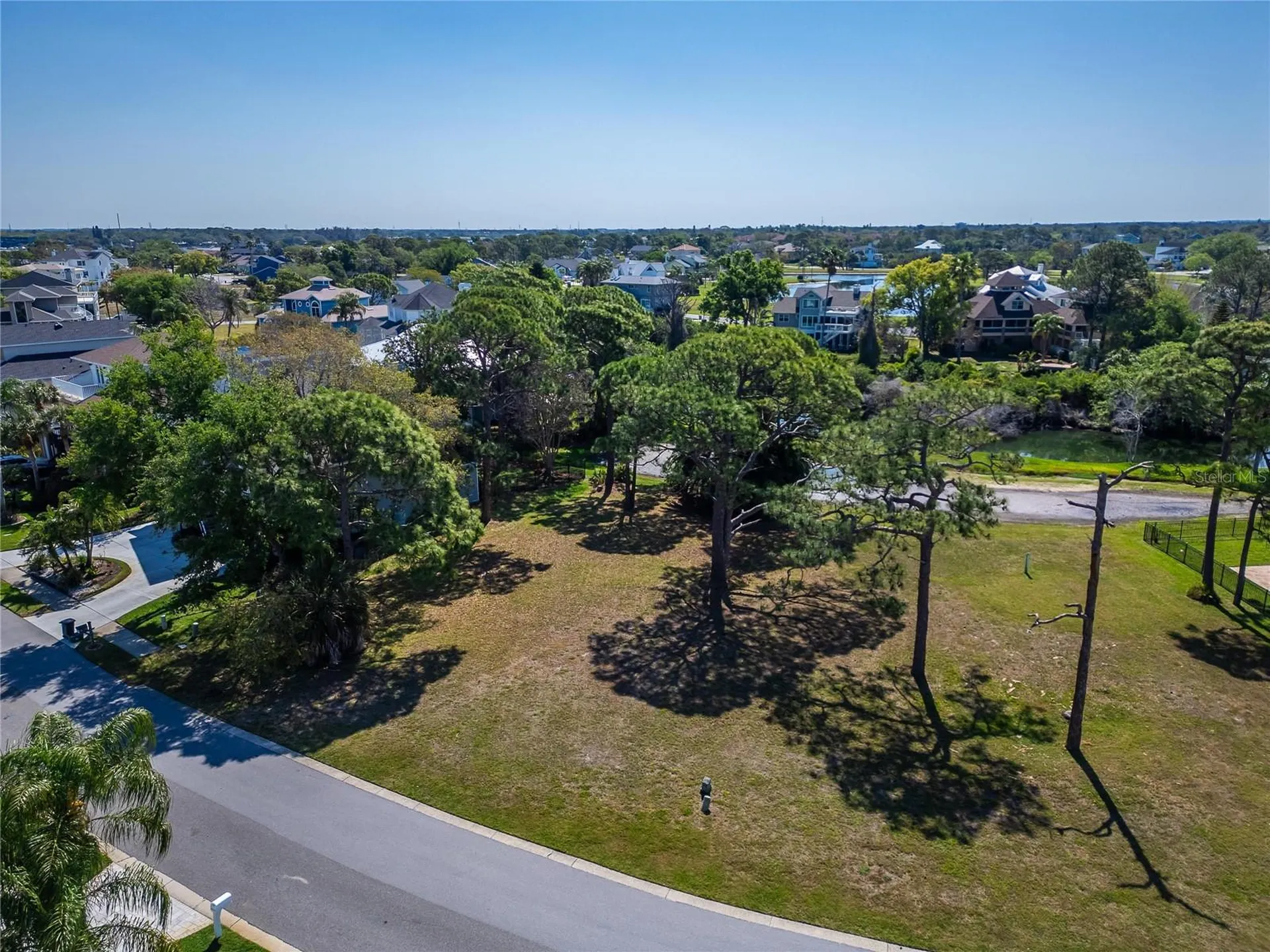 N Pointe Alexis Drive Tarpon Springs FL 34689