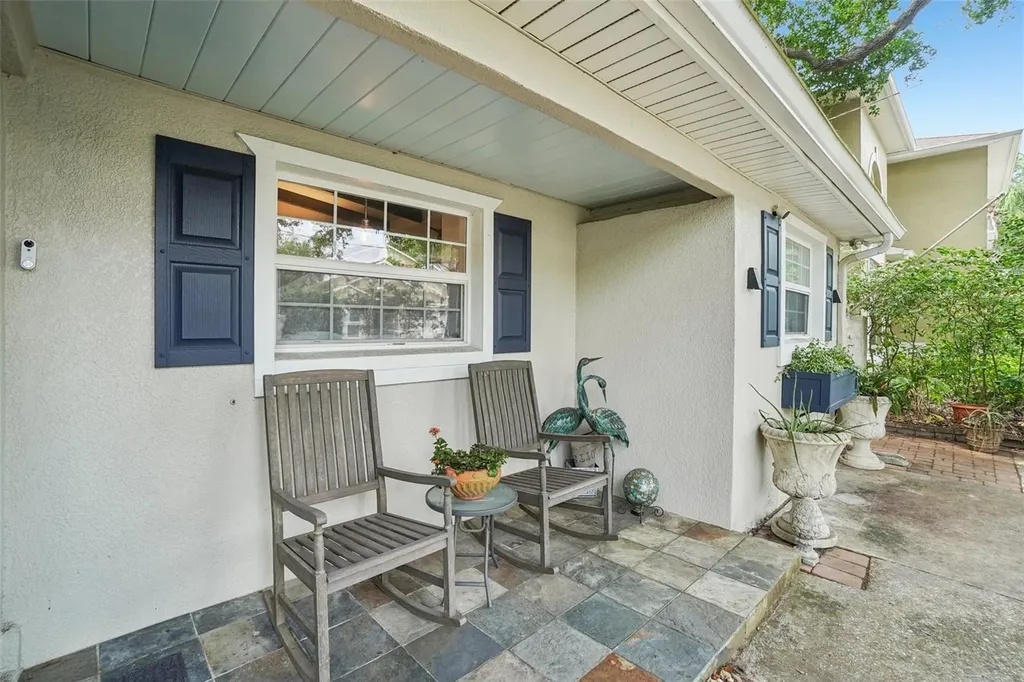 3218 W Oakellar Avenue Tampa FL 33611