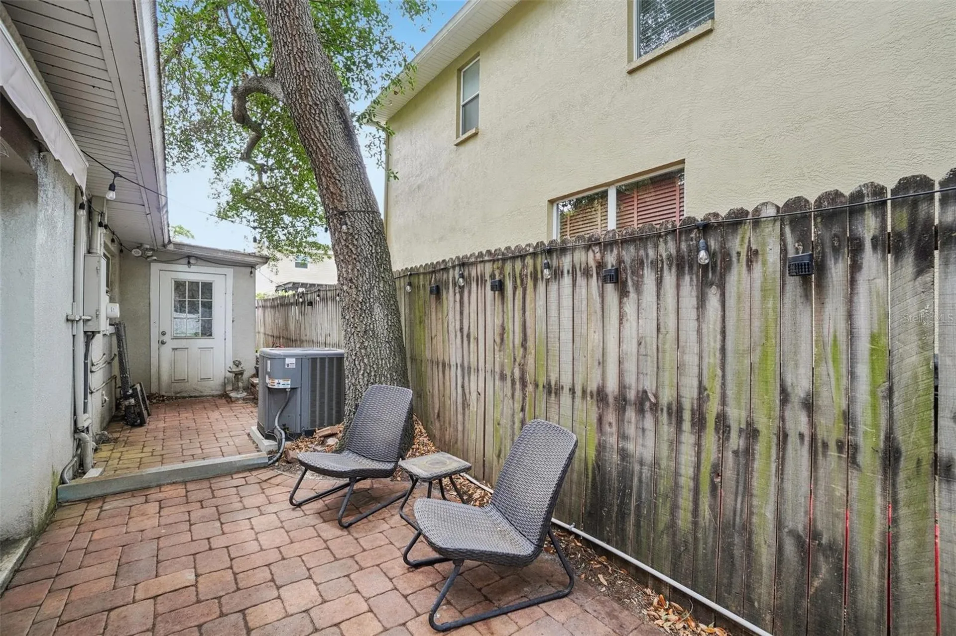 3218 W Oakellar Avenue Tampa FL 33611