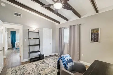 3218 W Oakellar Avenue Tampa FL 33611