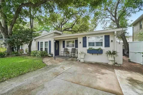 3218 W Oakellar Avenue Tampa FL 33611