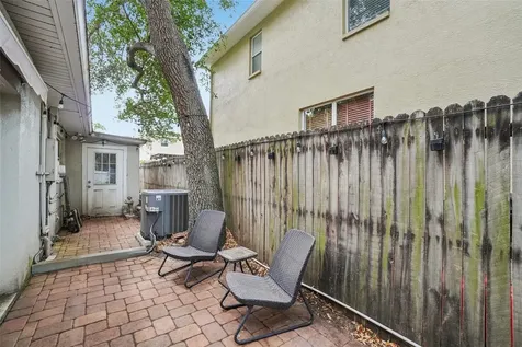 3218 W Oakellar Avenue Tampa FL 33611