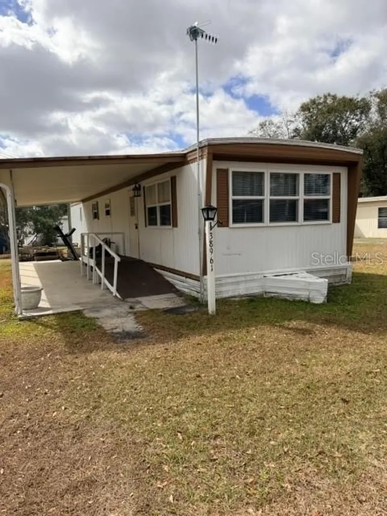 38961 Stapley Circle Zephyrhills FL 33540