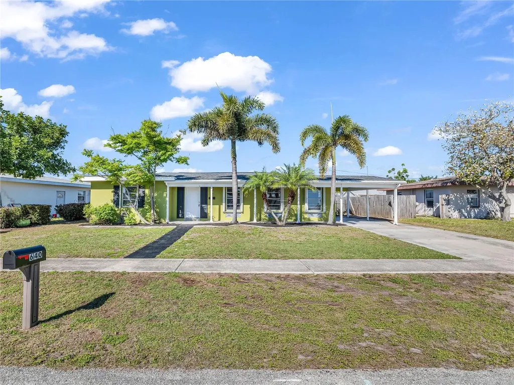 640 Dalton Boulevard Port Charlotte FL 33952