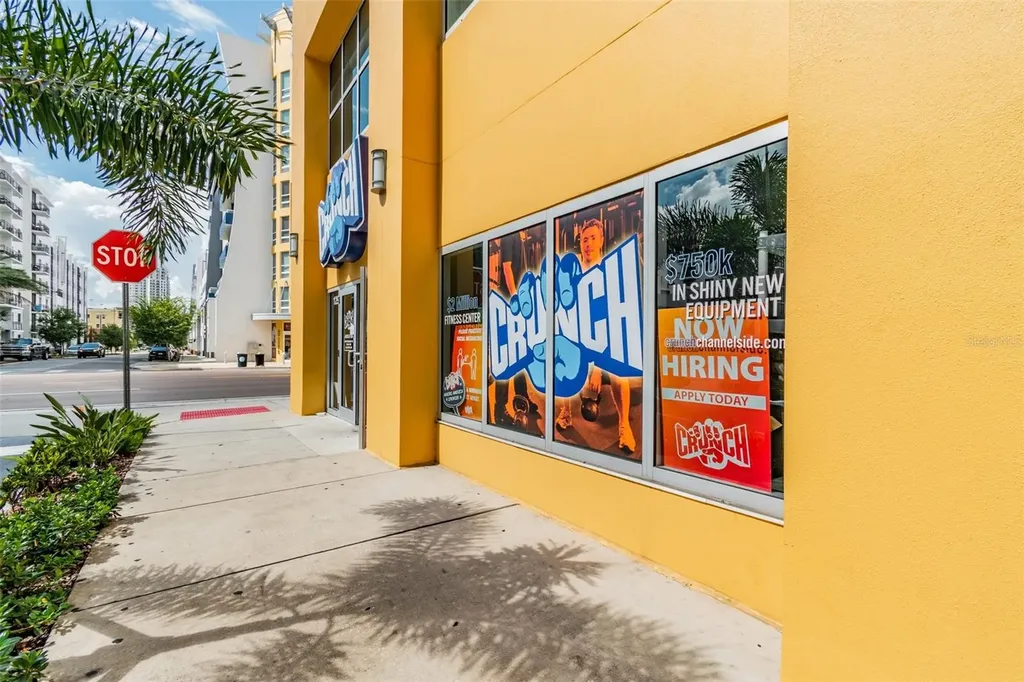 1208 E Kennedy Boulevard Tampa FL 33602