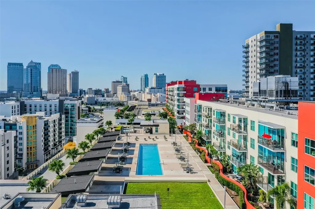1208 E Kennedy Boulevard Tampa FL 33602