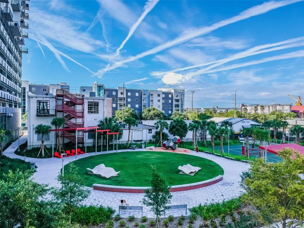 1208 E Kennedy Boulevard Tampa FL 33602