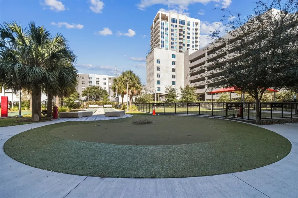 1208 E Kennedy Boulevard Tampa FL 33602