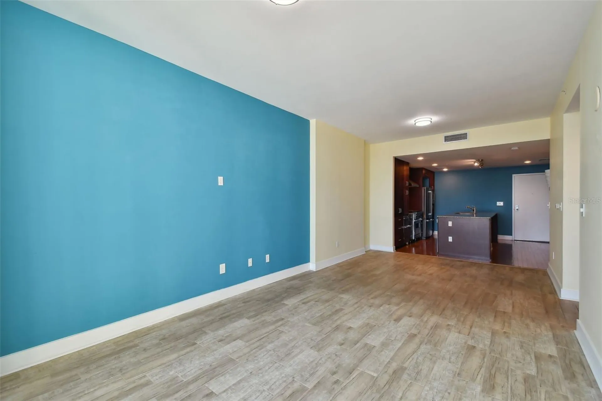 1208 E Kennedy Boulevard Tampa FL 33602