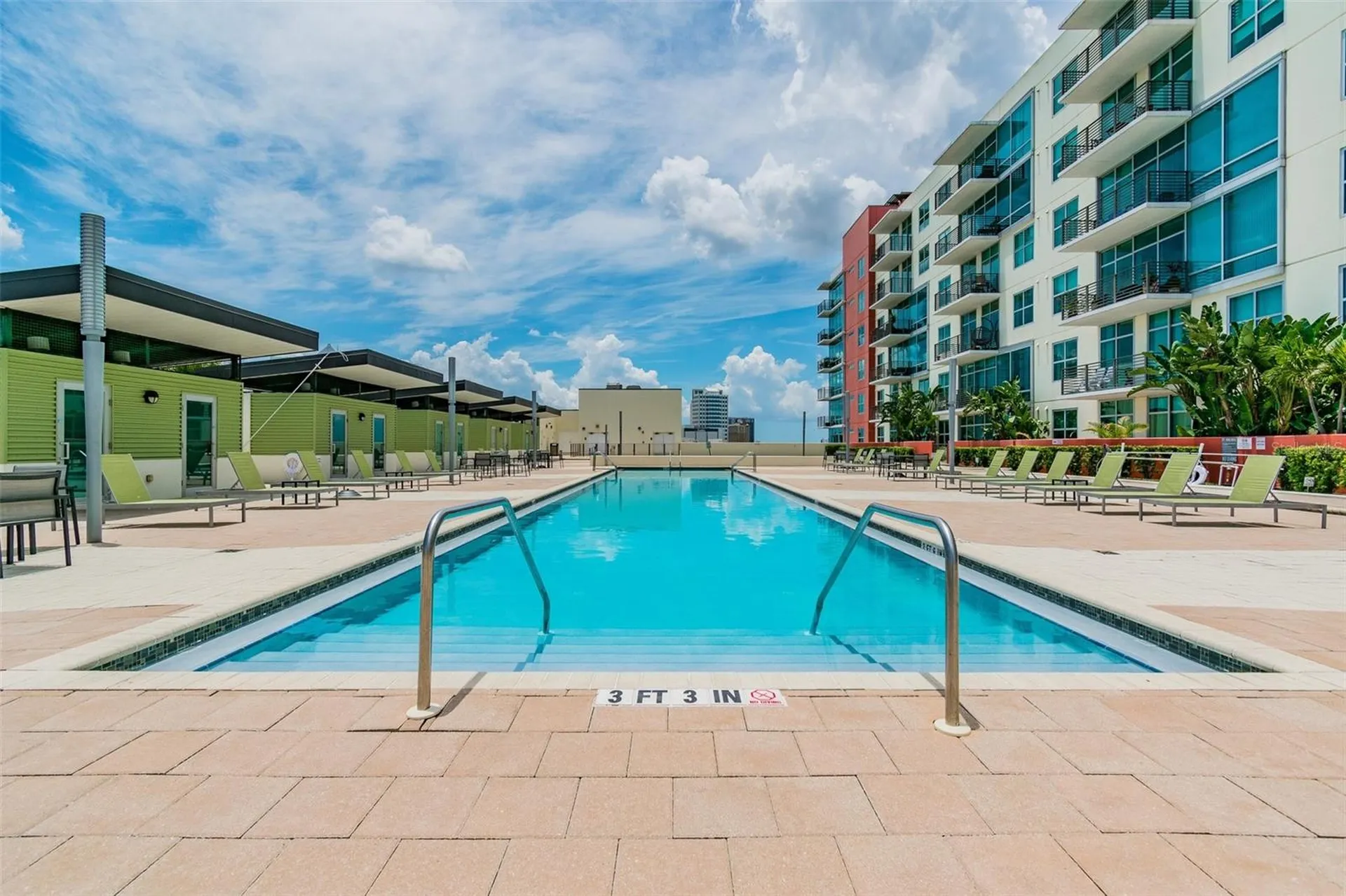 1208 E Kennedy Boulevard Tampa FL 33602
