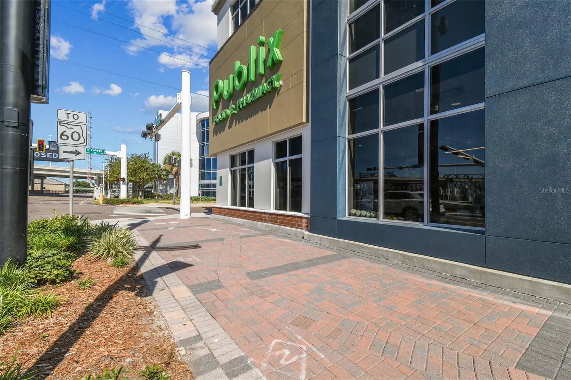 1208 E Kennedy Boulevard Tampa FL 33602