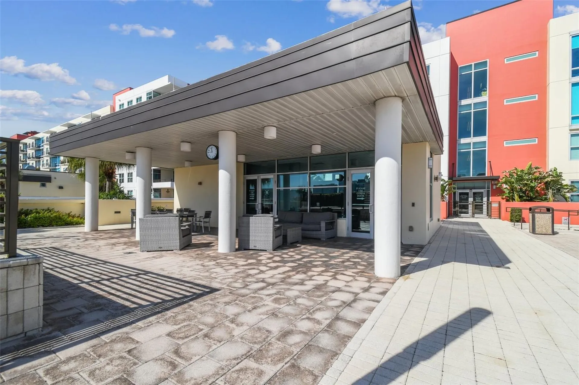 1208 E Kennedy Boulevard Tampa FL 33602