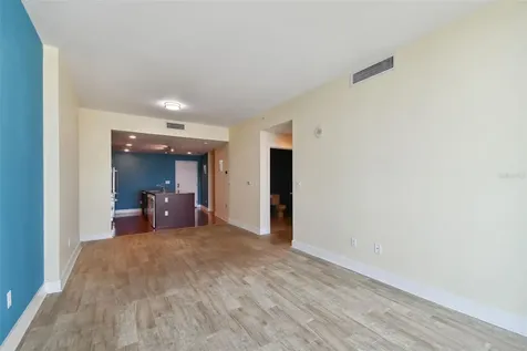 1208 E Kennedy Boulevard Tampa FL 33602