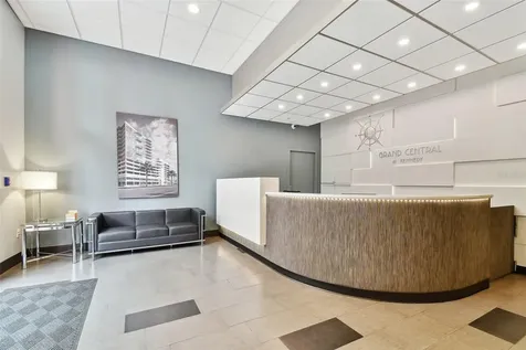 1208 E Kennedy Boulevard Tampa FL 33602