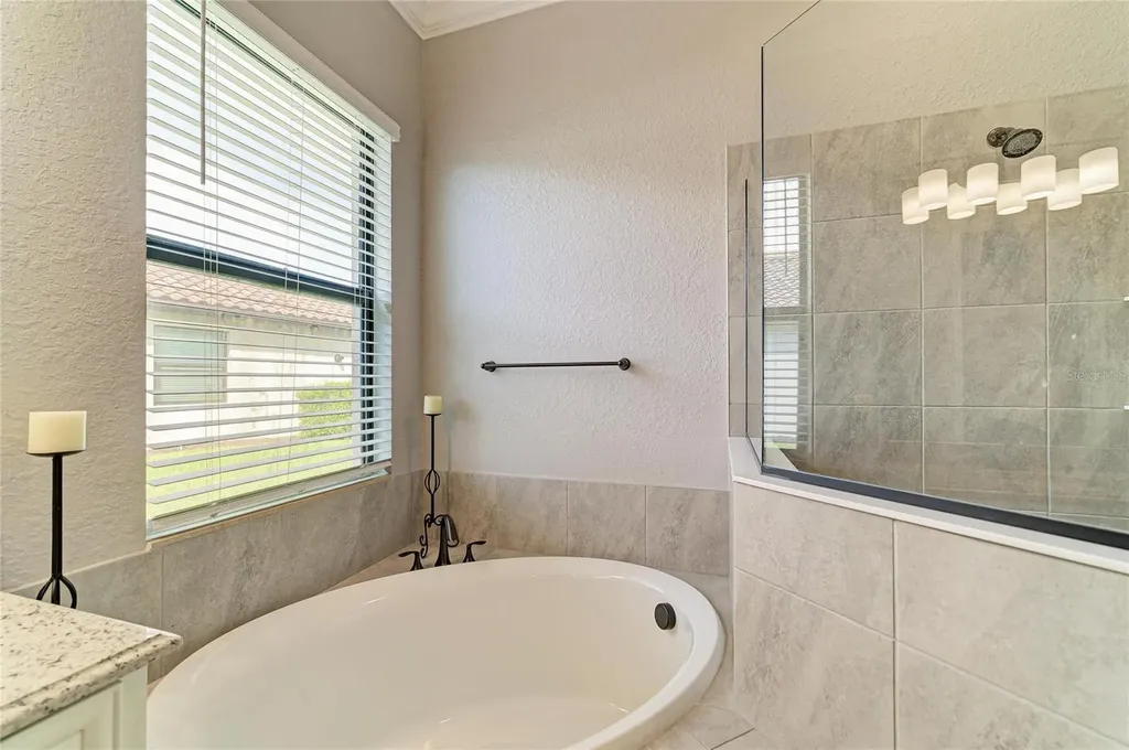 6070 Brandon Run Lakewood Ranch FL 34211