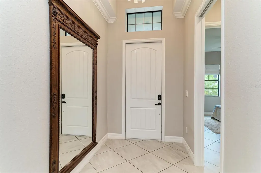 6070 Brandon Run Lakewood Ranch FL 34211