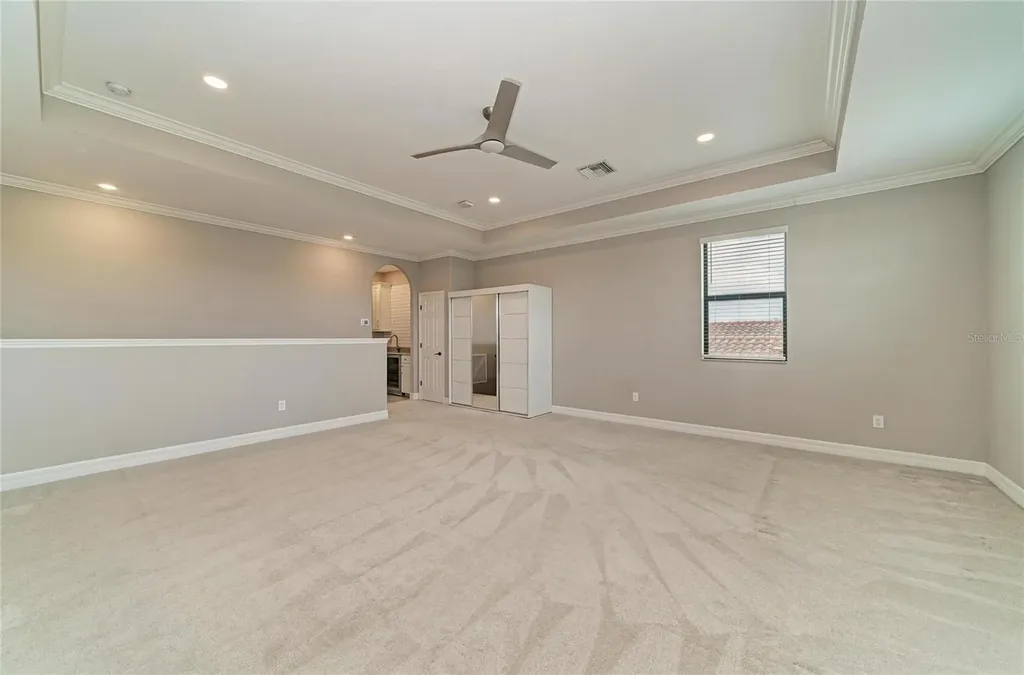 6070 Brandon Run Lakewood Ranch FL 34211