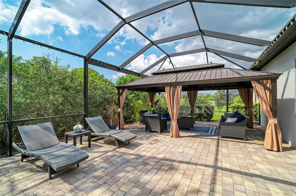 6070 Brandon Run Lakewood Ranch FL 34211