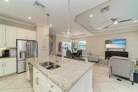 6070 Brandon Run Lakewood Ranch FL 34211